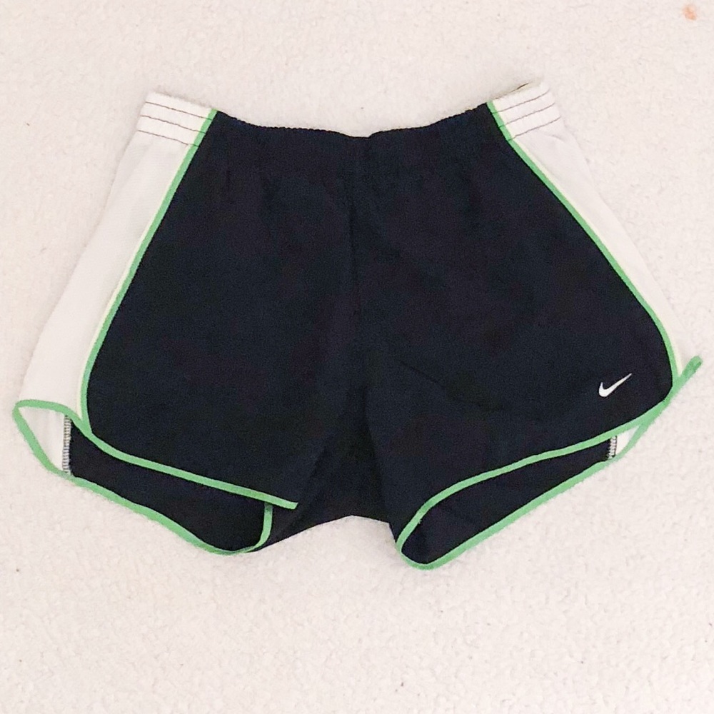 ‼️Nike | Black/Green/White Shorts